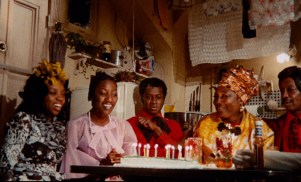 MV5BYjBlNDBmYTItMmYxYi00ZTdhLTk3MTUtZDUxNmYyNzYyM2NlXkEyXkFqcGdeQXVyMTExMTE3NDg5._V1_