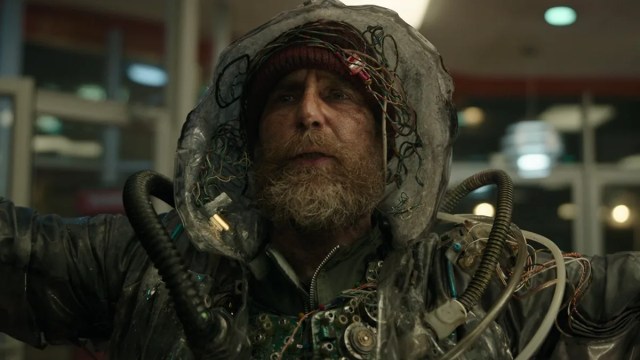 Good Luck, Have Fun, Don't Die – Cineccentric