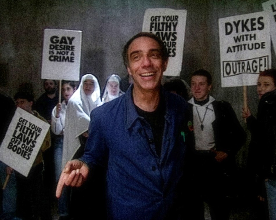 Derek Jarman on the ste of „Edward II“