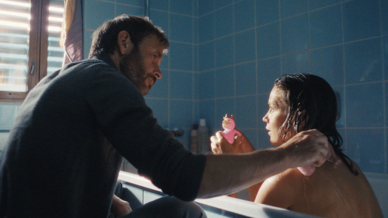 Richard bathing Stella
